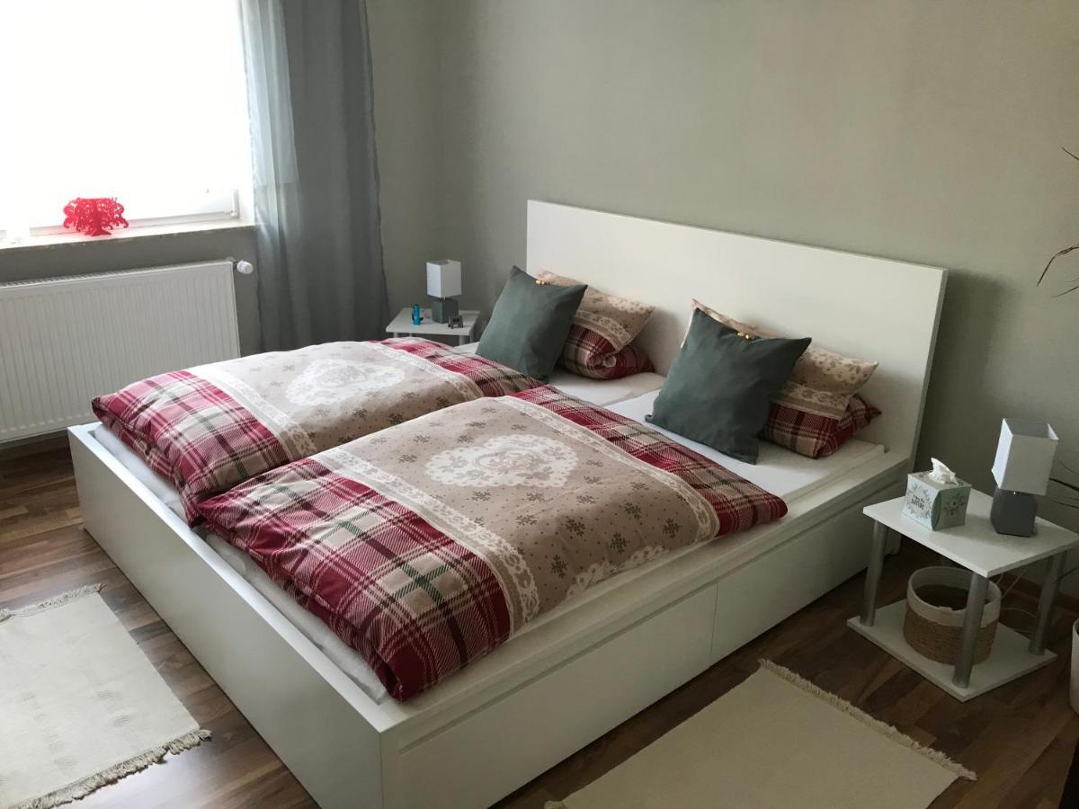 Ferienwohnung Von Paris Petersberg  ภายนอก รูปภาพ