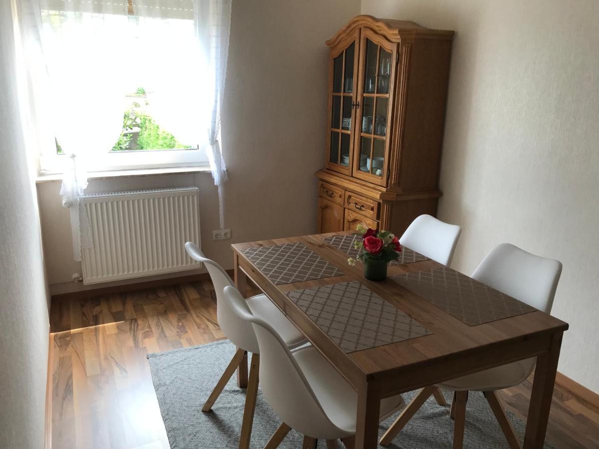 Ferienwohnung Von Paris Petersberg  ภายนอก รูปภาพ