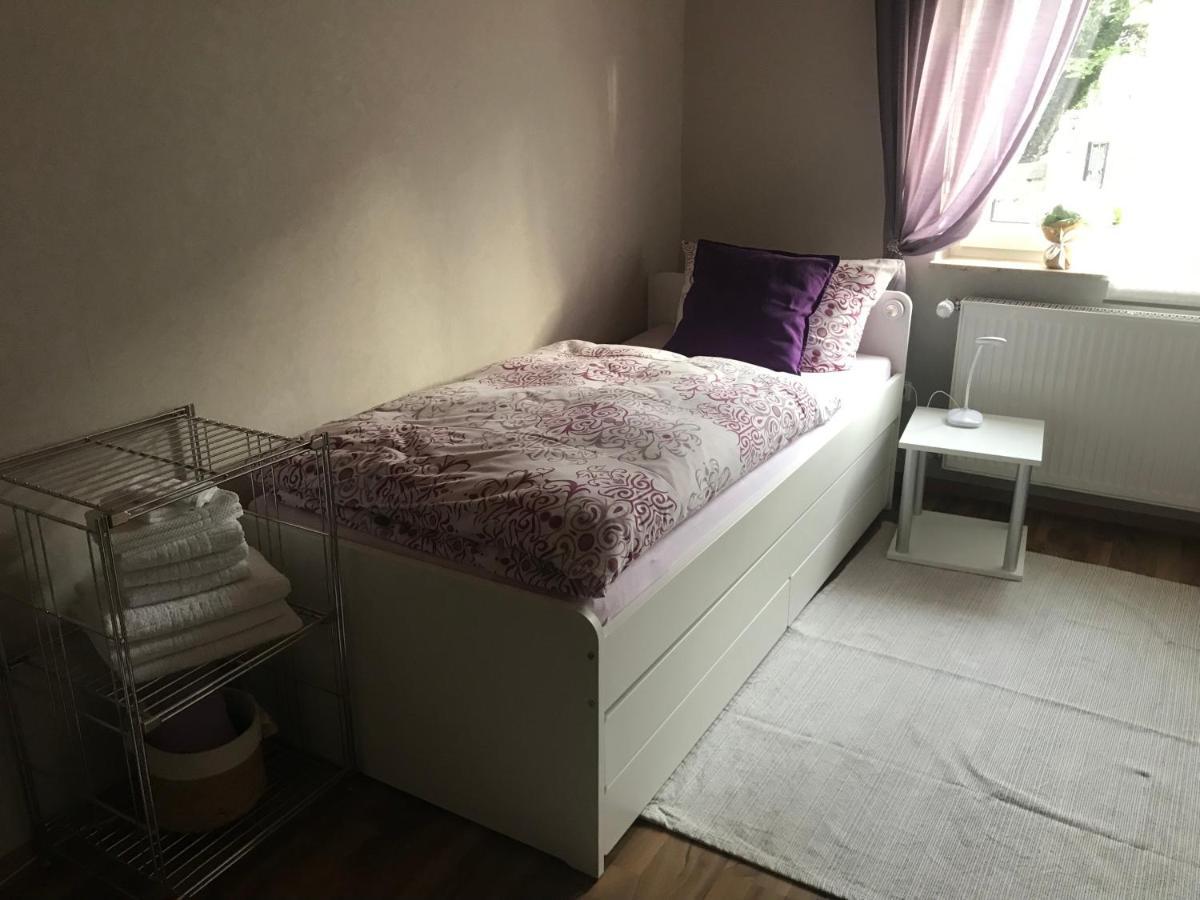 Ferienwohnung Von Paris Petersberg  ภายนอก รูปภาพ